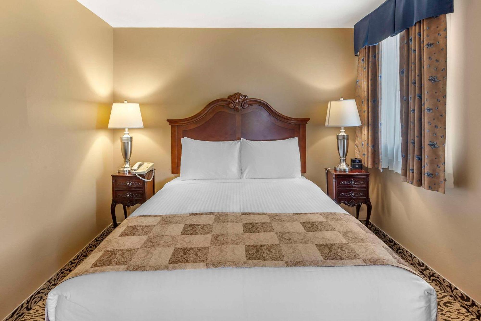 The Parlour Inn Ascend Hotel Collection Стратфорд Экстерьер фото