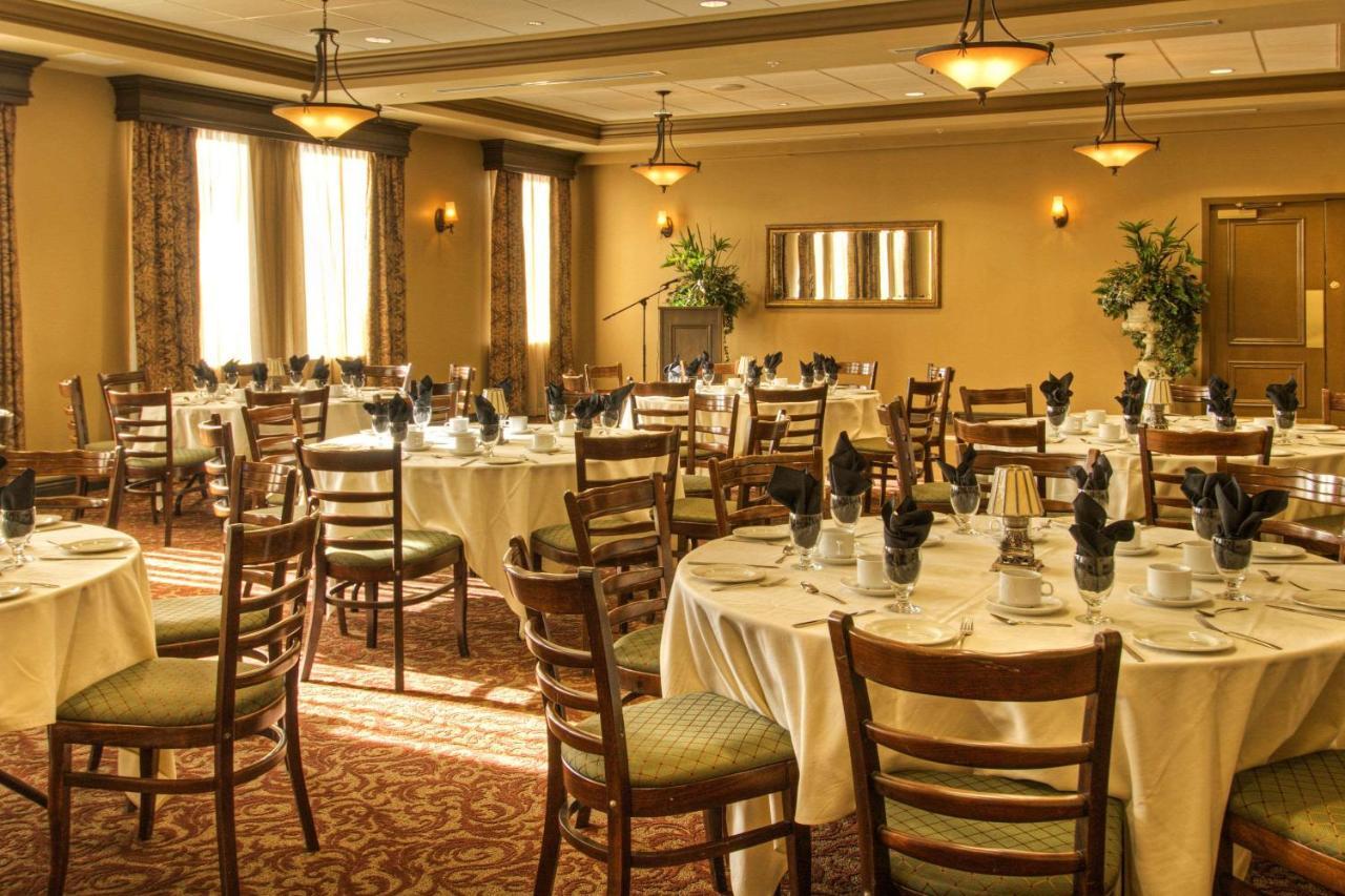 The Parlour Inn Ascend Hotel Collection Стратфорд Ресторан фото